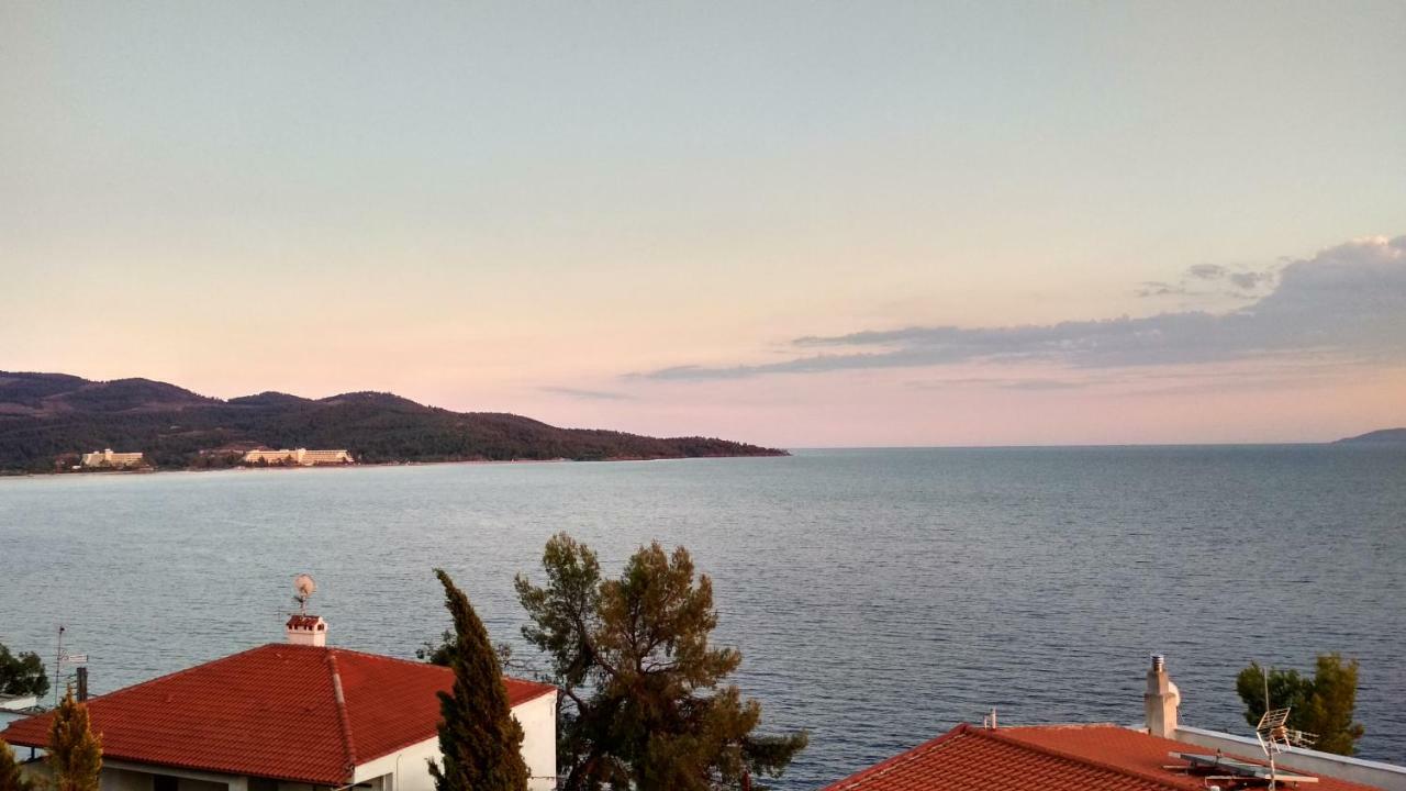 Anesis Seaview Apartment 2 Neos Marmaras Esterno foto